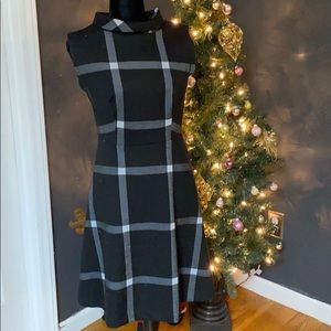 LE CHATEAU Dress size Small